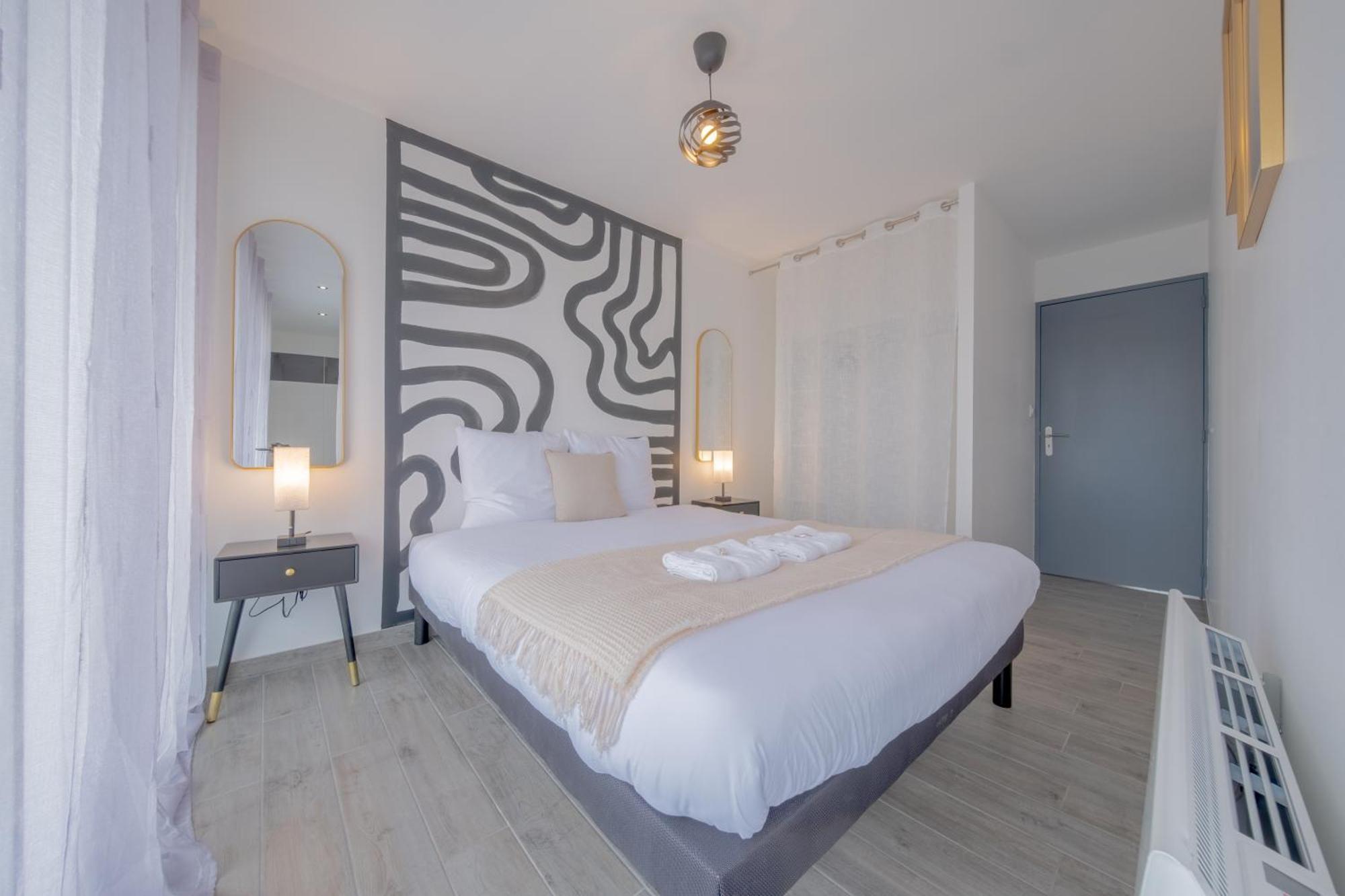 Le Trianon - Parking Prive Apartment Reims Exterior photo